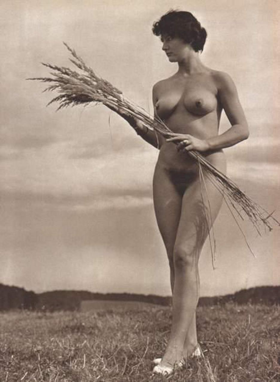 ретро фильмы с голыми женщинами фото 16